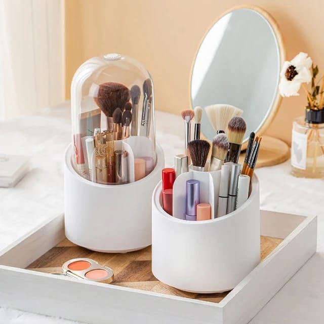 360° Rotating Makeup Organizer – Brush Holder & Cosmetic Storage Stand